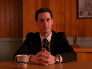 Twin Peaks-era Kyle McLachlan looks as confused as I felt during that phone call